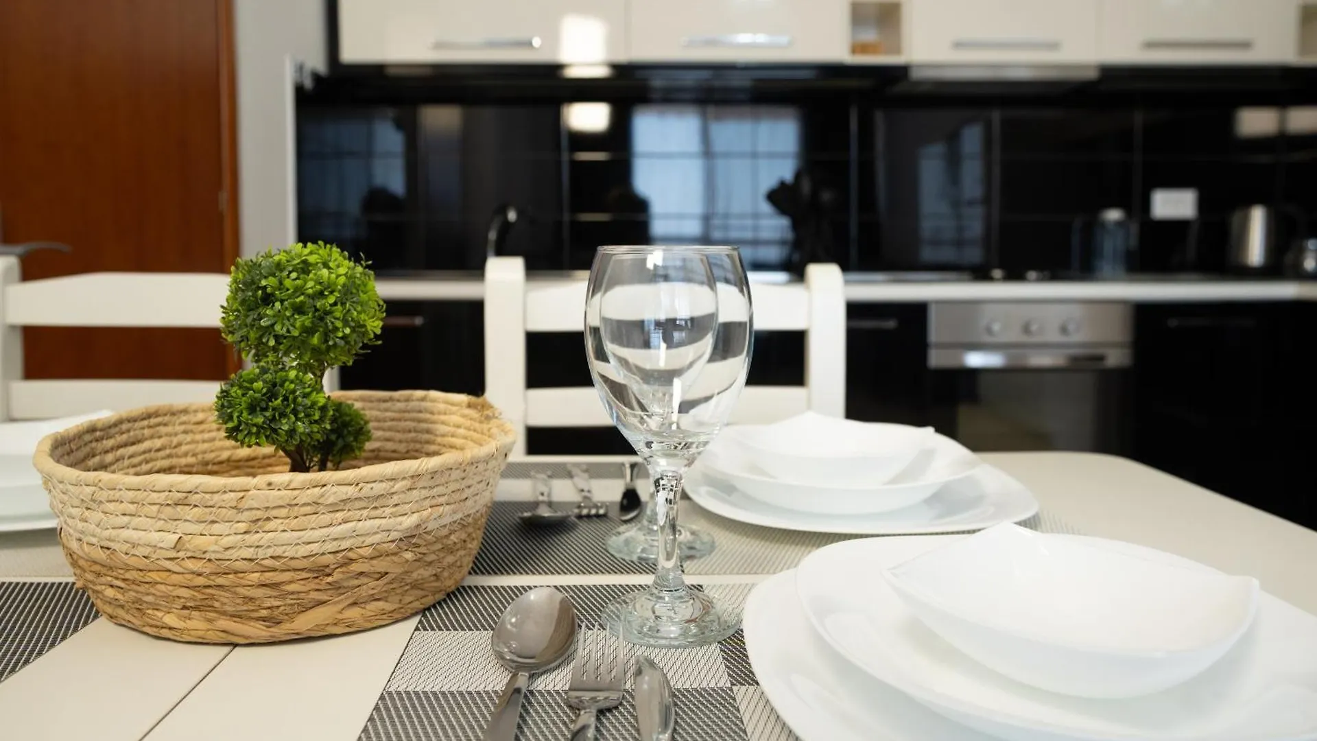 Sea View-Sunlit Coast Apartment Durrs Dıraç 0*,  Arnavutluk